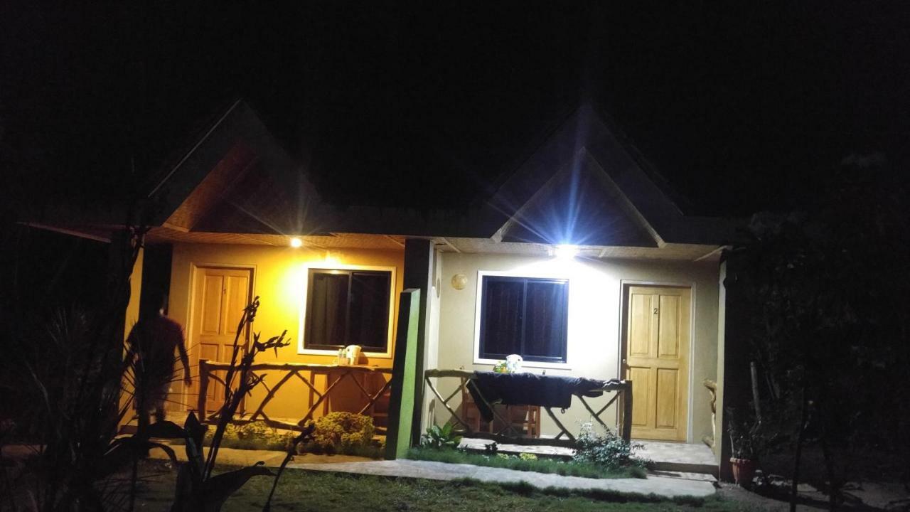 Miki'S Guest House Siquijor Bagian luar foto